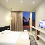 Luxurious 5 Bedroom * Palasë